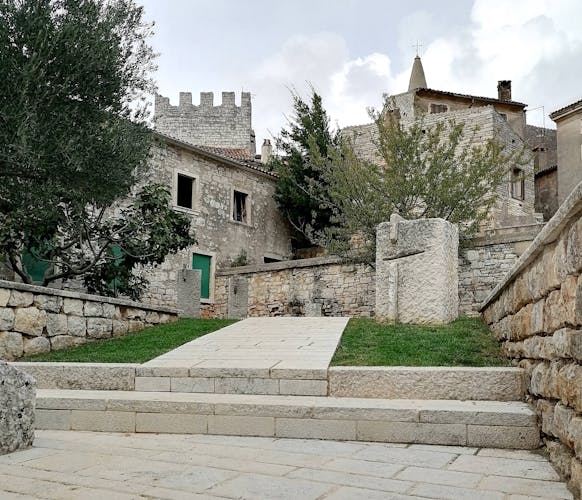 Highlights of Istria Tour including Bale, Rovinj and Poreč