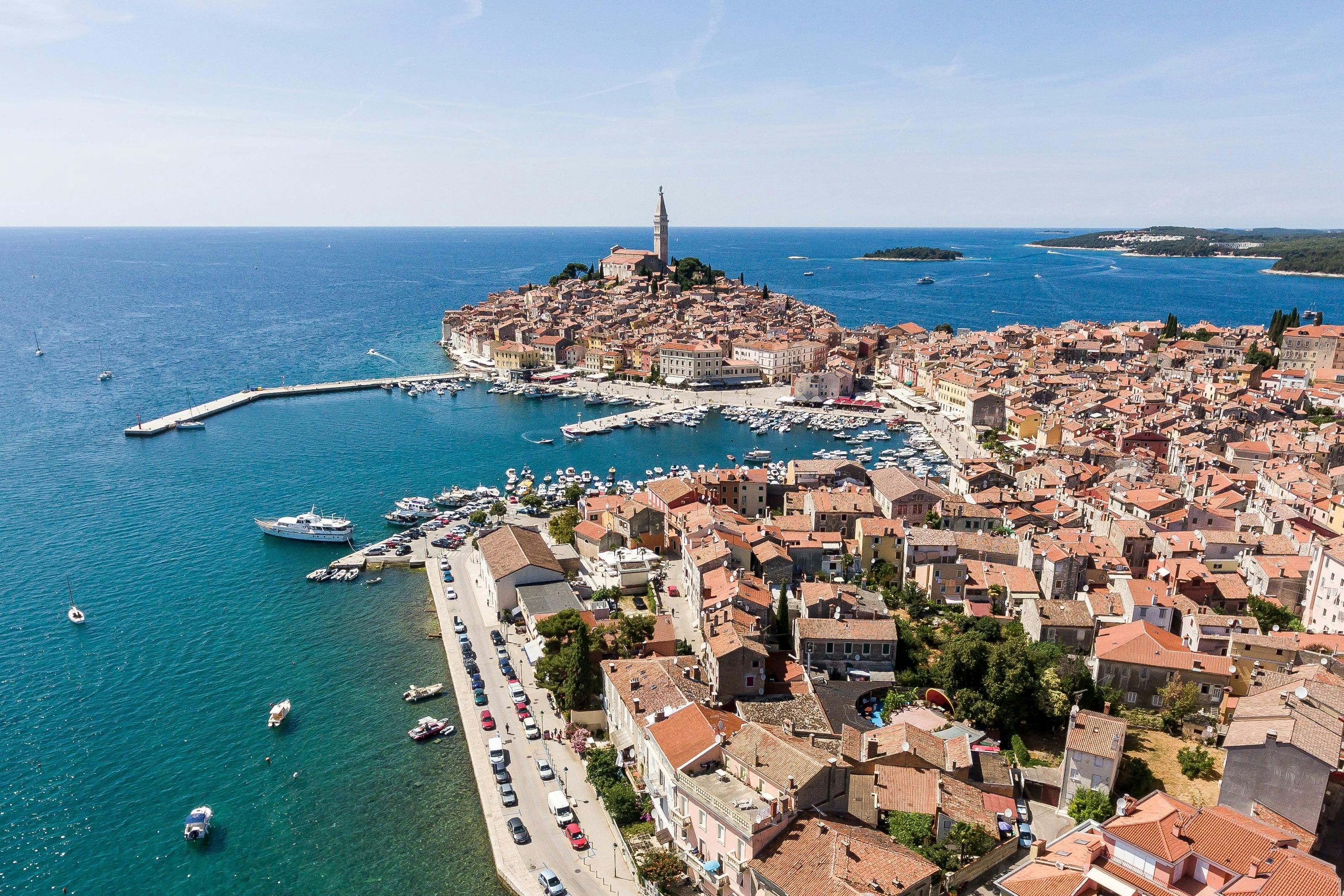 Crucero en barco por la costa de Istria con barbacoa desde Poreč