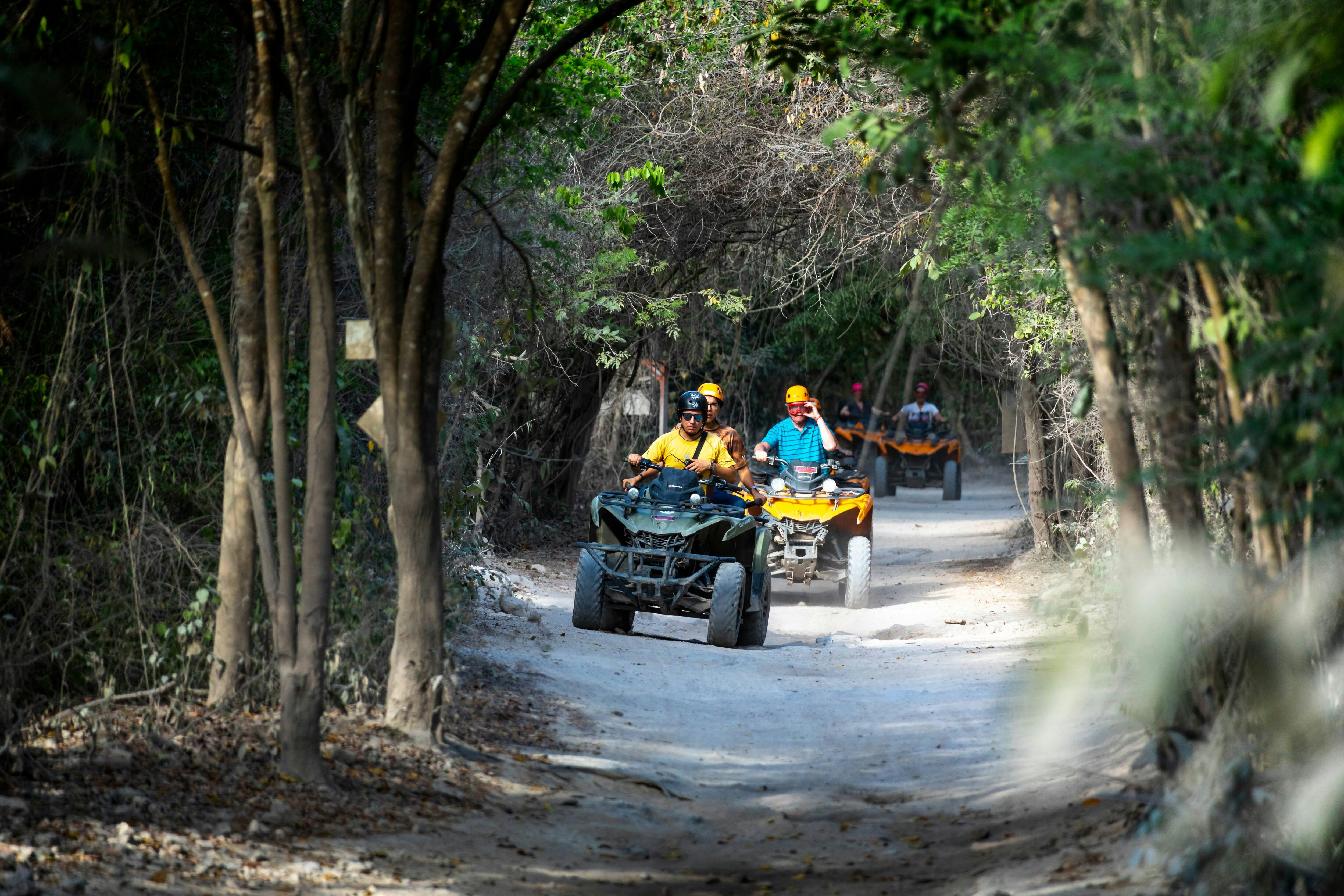 Tour to Emotions Native Park Playa del Carmen