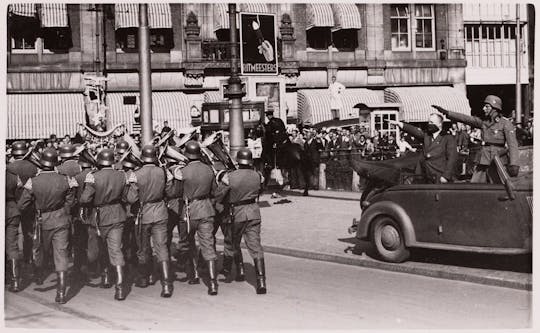 Holocaust und die Tournee des Zweiten Weltkriegs in Amsterdam