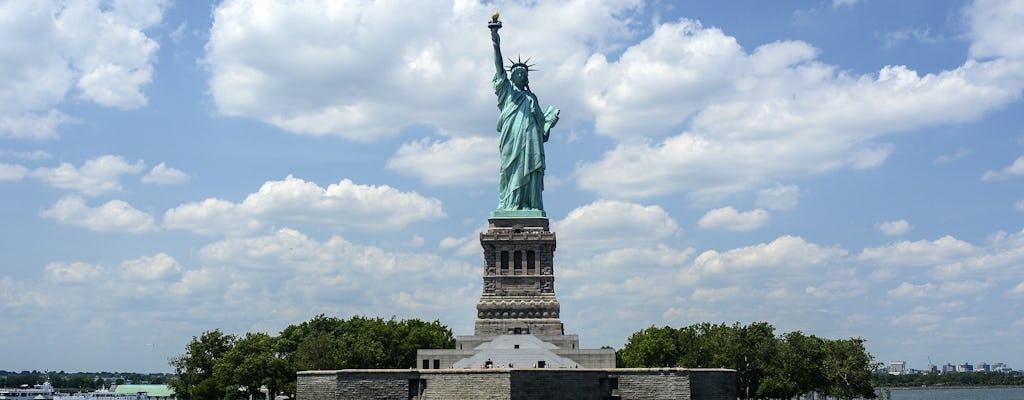 Statue of Liberty express ferry ticket and optional guided tour