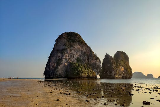 Plongée en apnée, coucher de soleil et dîner barbecue dans les 7 îles de Krabi