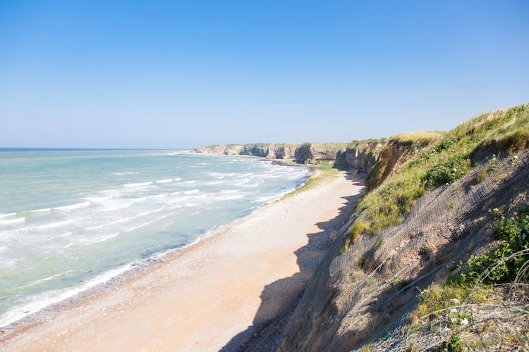 Normandy D-Day tour from Paris with Omaha Beach, American cemetery and cider tasting