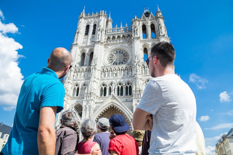 Day trip to Somme Battlefields, Australian memorial and Amiens cathedral from Paris