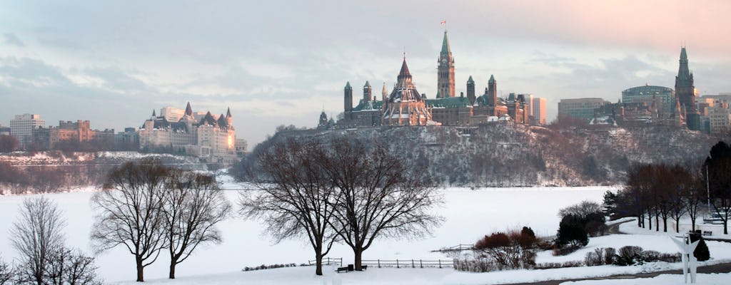 Excursão de bonde vintage de inverno em Ottawa