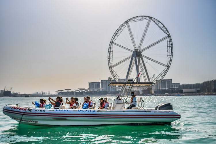 Dubai's Adrenaline Fun Speedboat Tour