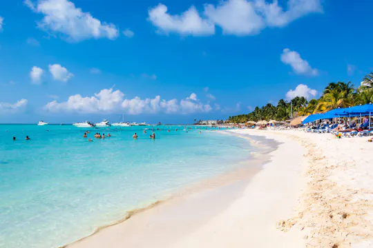 Tour di Isla Contoy con snorkeling della barriera corallina di Ixlaché