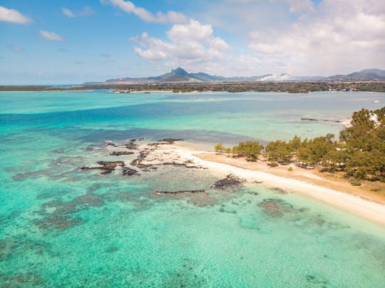 Mauritius 75-minutes private scenic helicopter flight