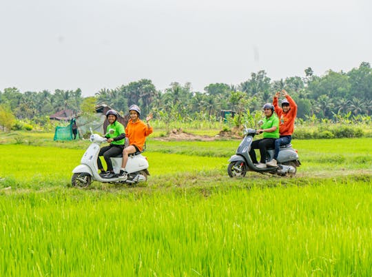 Tour de aventura por el campo de Siem Reap en Vespa