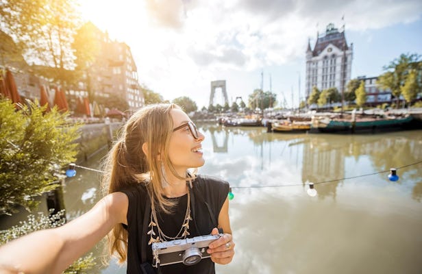 Historie miłosne wycieczki pieszej z przewodnikiem po Rotterdamie