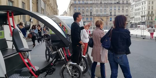 Gastronomische schattenjacht rond Lyon-fietstaxi-tour