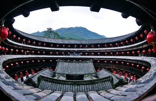 Nanjing Tianluokeng Hakka Cluster private full-day tour from Xiamen