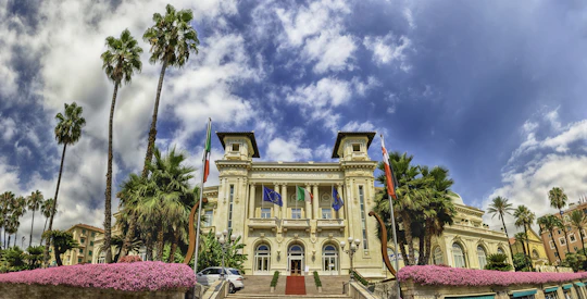 Italian Market, Menton & Turbie private tour from Nice