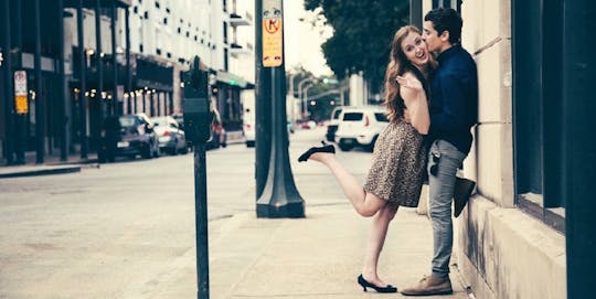 Romantic guided walking tour in Birmingham