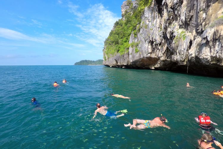 Private Full Day Speedboat Tour with Emerald Cave Visit