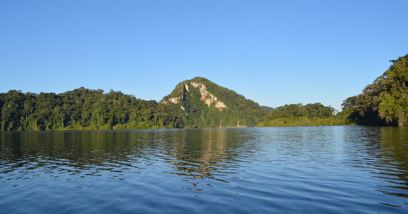 Ganztägiger Ausflug zur Metzabok-Lagune von Palenque aus