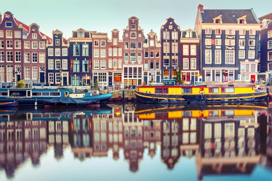 Amsterdam group sightseeing tour and cheese tasting