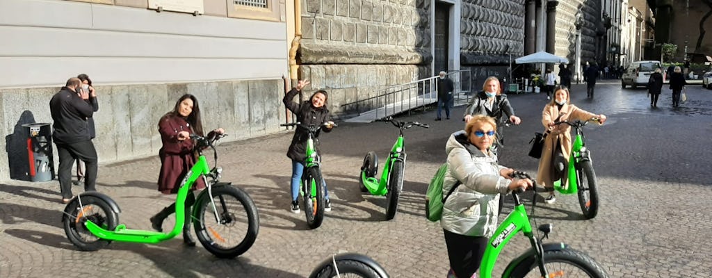 Napels kick-scooter FAT-modeltour bij nacht