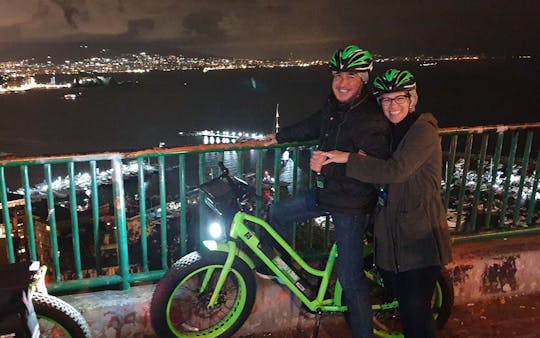 Wycieczka e-rowerem po Neapolu nocą