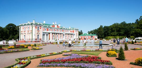 Private tour to the Kadriorg Art Museum in Tallinn