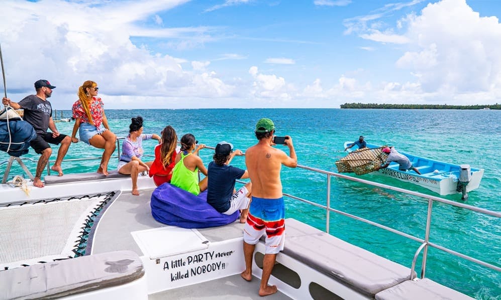 Private Bavaro Catamaran Cruise with Brunch