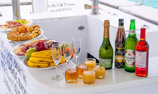 Private Bavaro Catamaran Cruise with Brunch