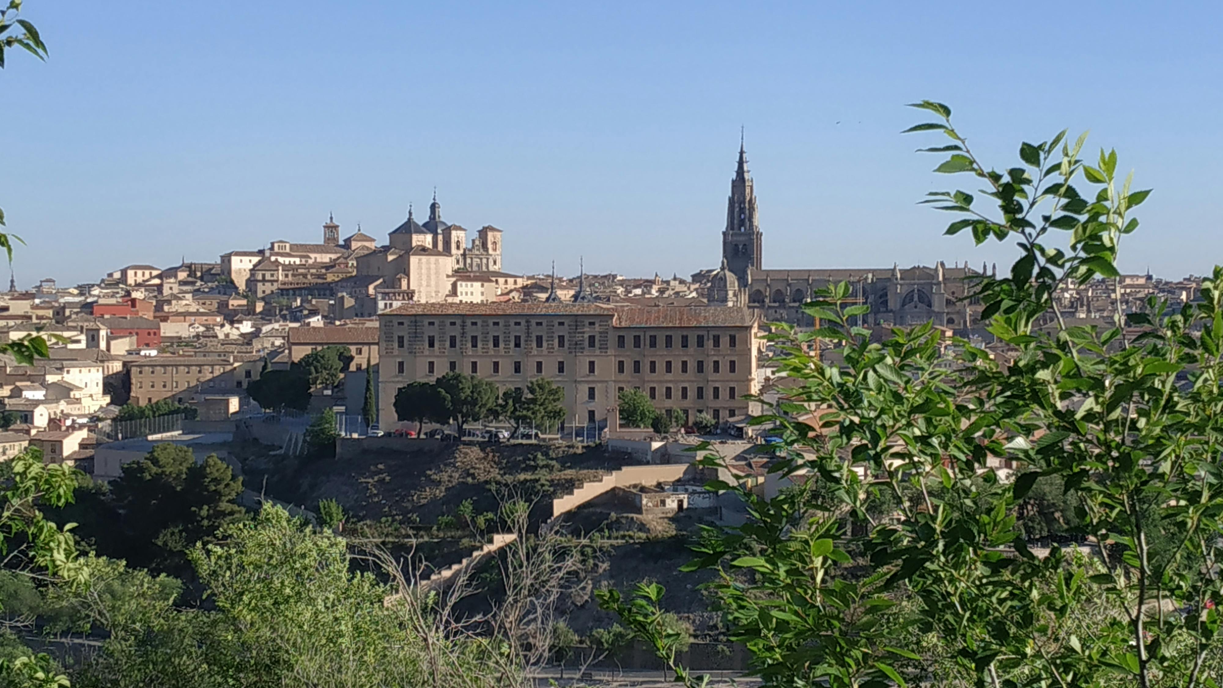 Full-day trip to Toledo by bus from Madrid