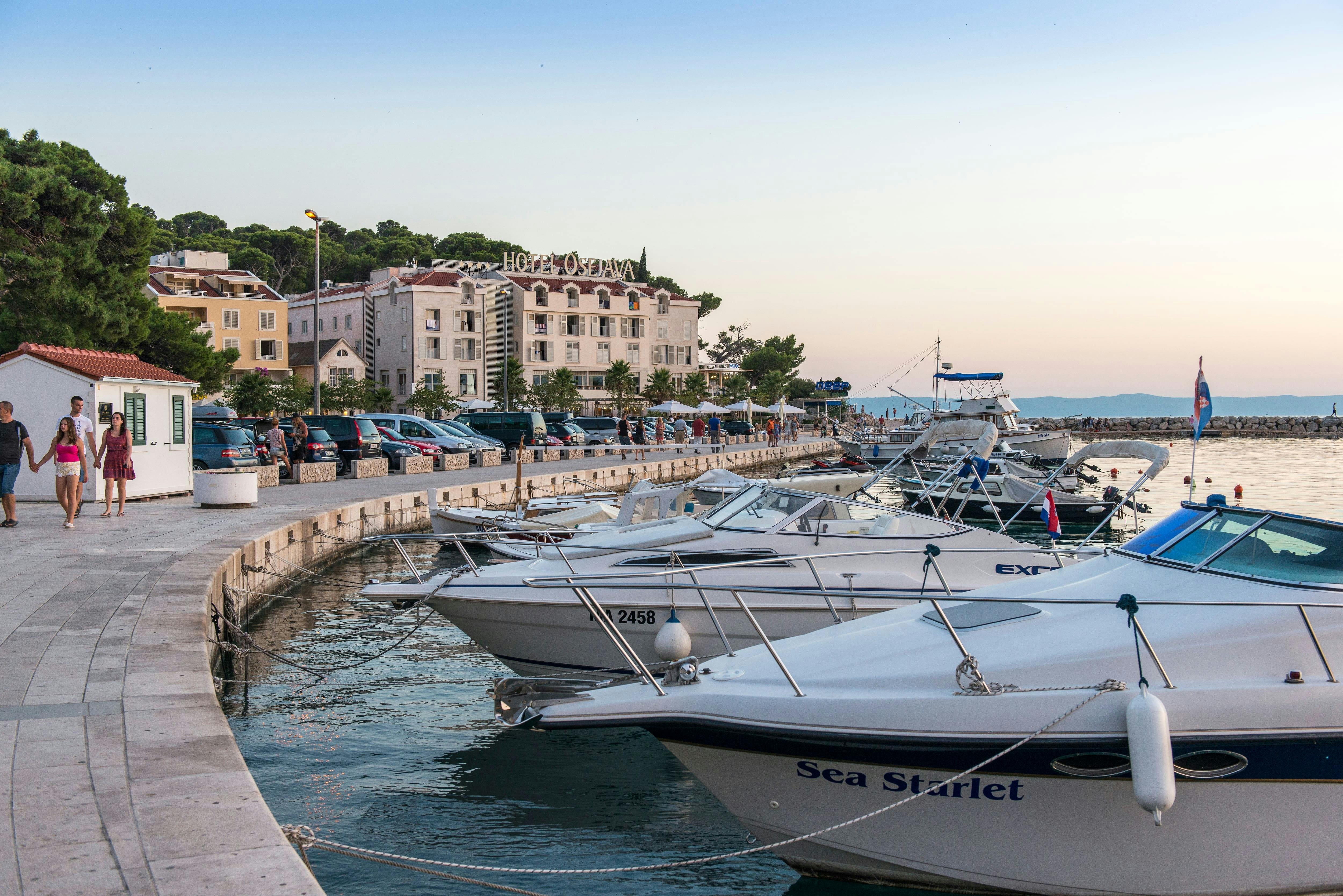 Makarska Evening Shuttle Bus Ticket