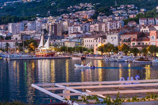 Pendelbus nach Makarska