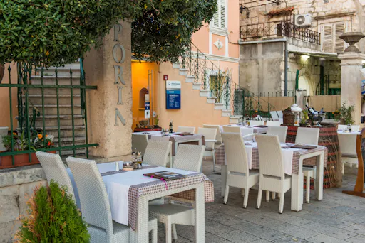 Makarska Evening Shuttle Bus Ticket