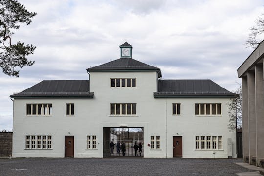 Rondleiding met gids door concentratiekamp Sachsenhausen