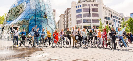 Tour à vélo coloré d'Eindhoven avec guide privé