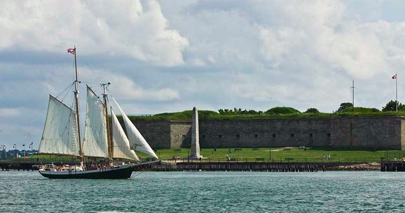 Experiência de navegação Boston Harbor Liberty Star