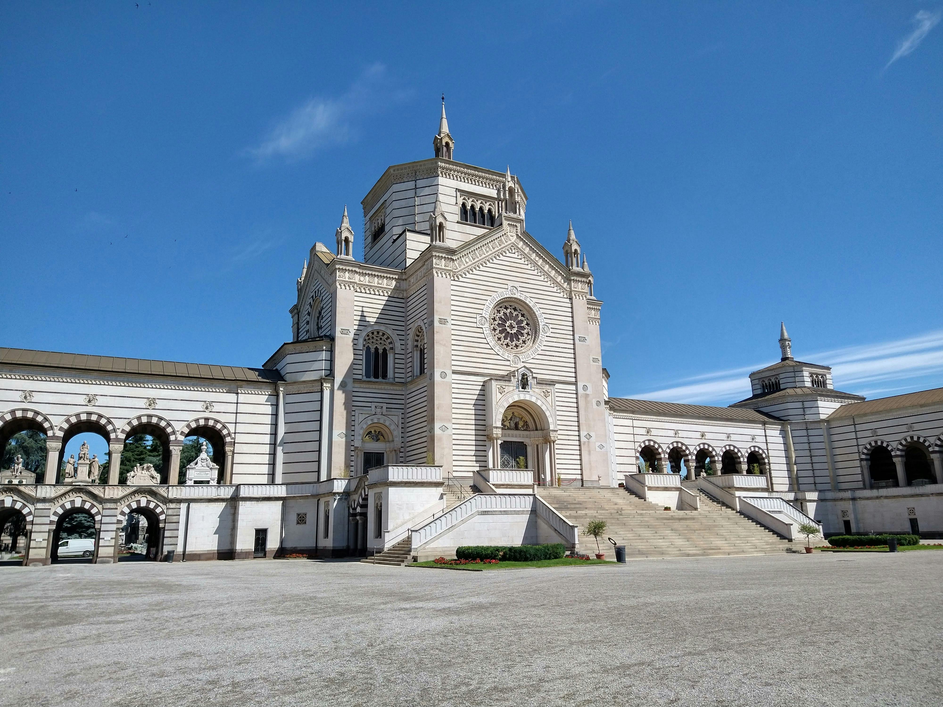 The Monumental Cemetery of Milan guided experience Musement