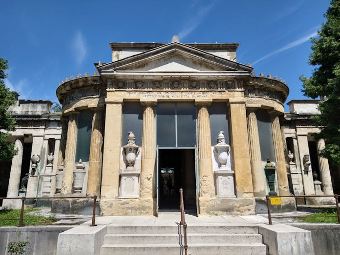 The Monumental Cemetery of Milan guided experience