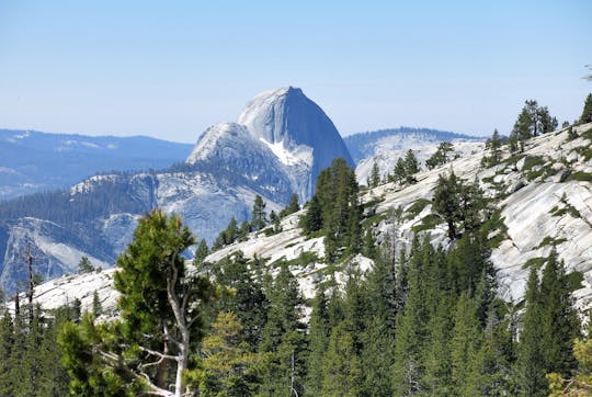 Visite du meilleur de Yosemite : séquoias géants et lacs alpins d'El Portal avec boîte à lunch