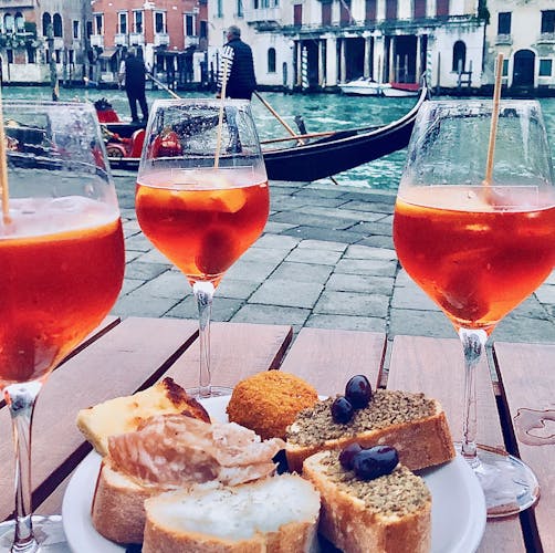 The Venetian Aperitif: wine tasting and cicchetti tour