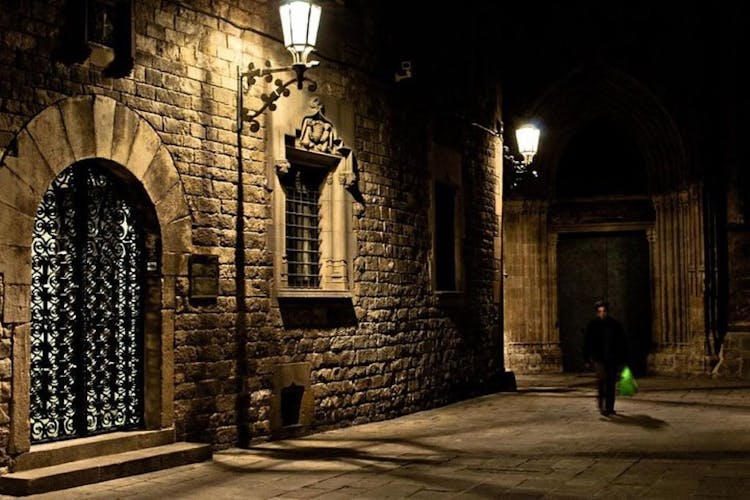Barcelona Gothic Quarter ghosts and legends tour