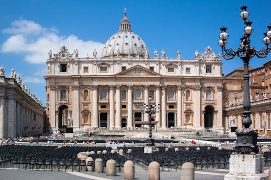 Audiencia papal y visita guiada a la basílica de San Pedro