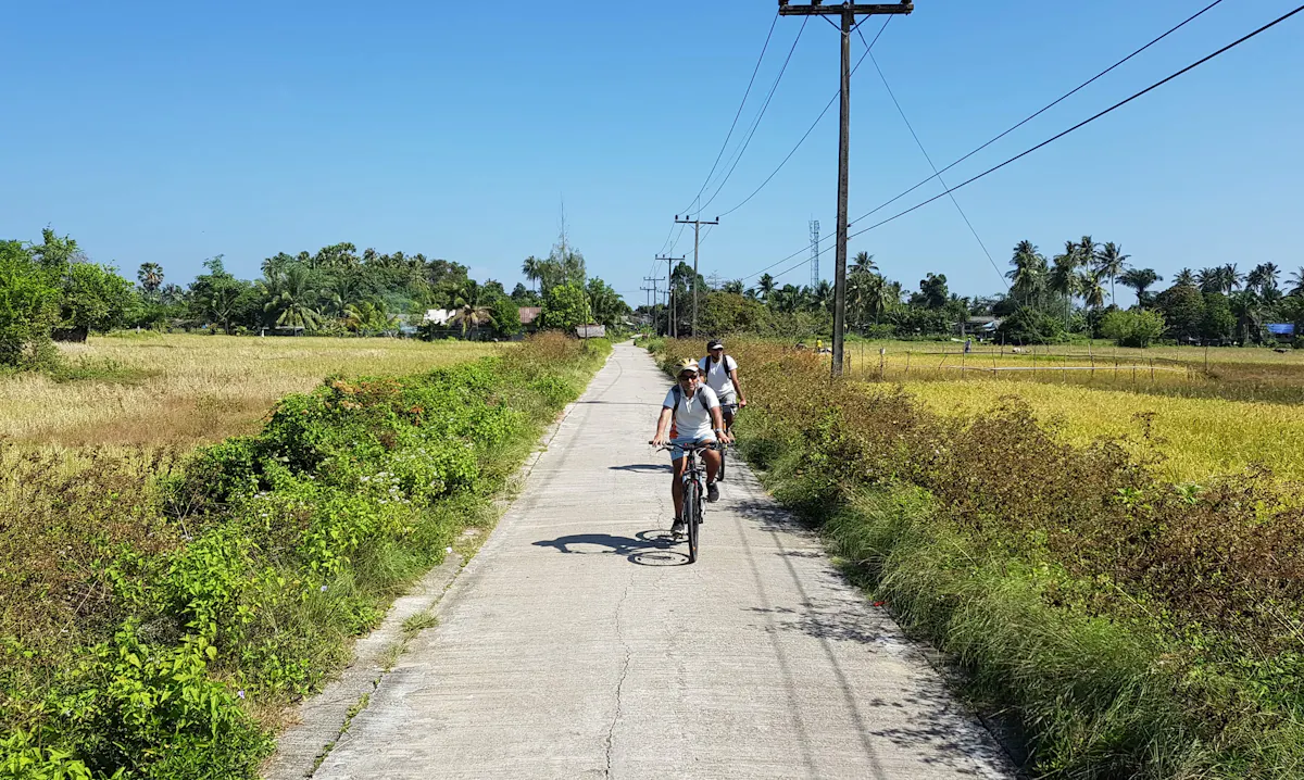 Half-Day Cycling Tour of Koh Klang