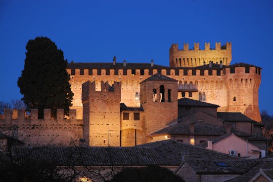 Walking tour of Gradara with entrance tickets to the fortress