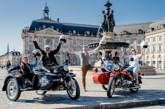 Tour en sidecar en Burdeos con degustación gastronómica
