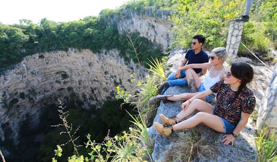 Sima de las Cotorras e passeio pela cachoeira El Aguacero saindo de Tuxtla