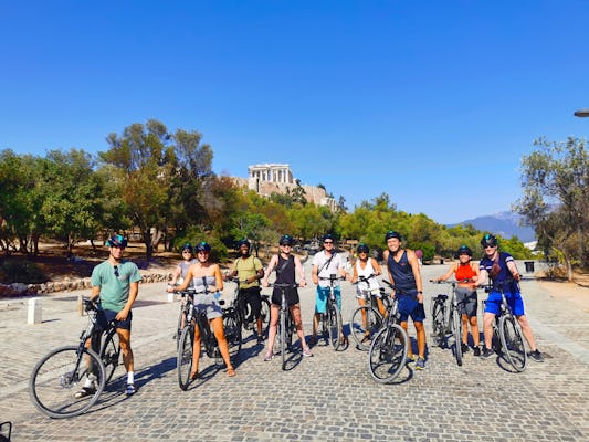 Passeio guiado de bicicleta em Atenas