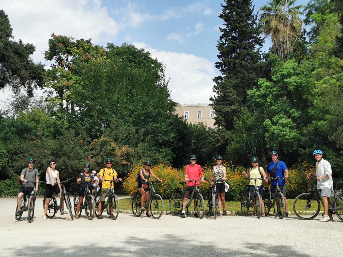 Elektrische fietstocht bij zonsondergang in Athene