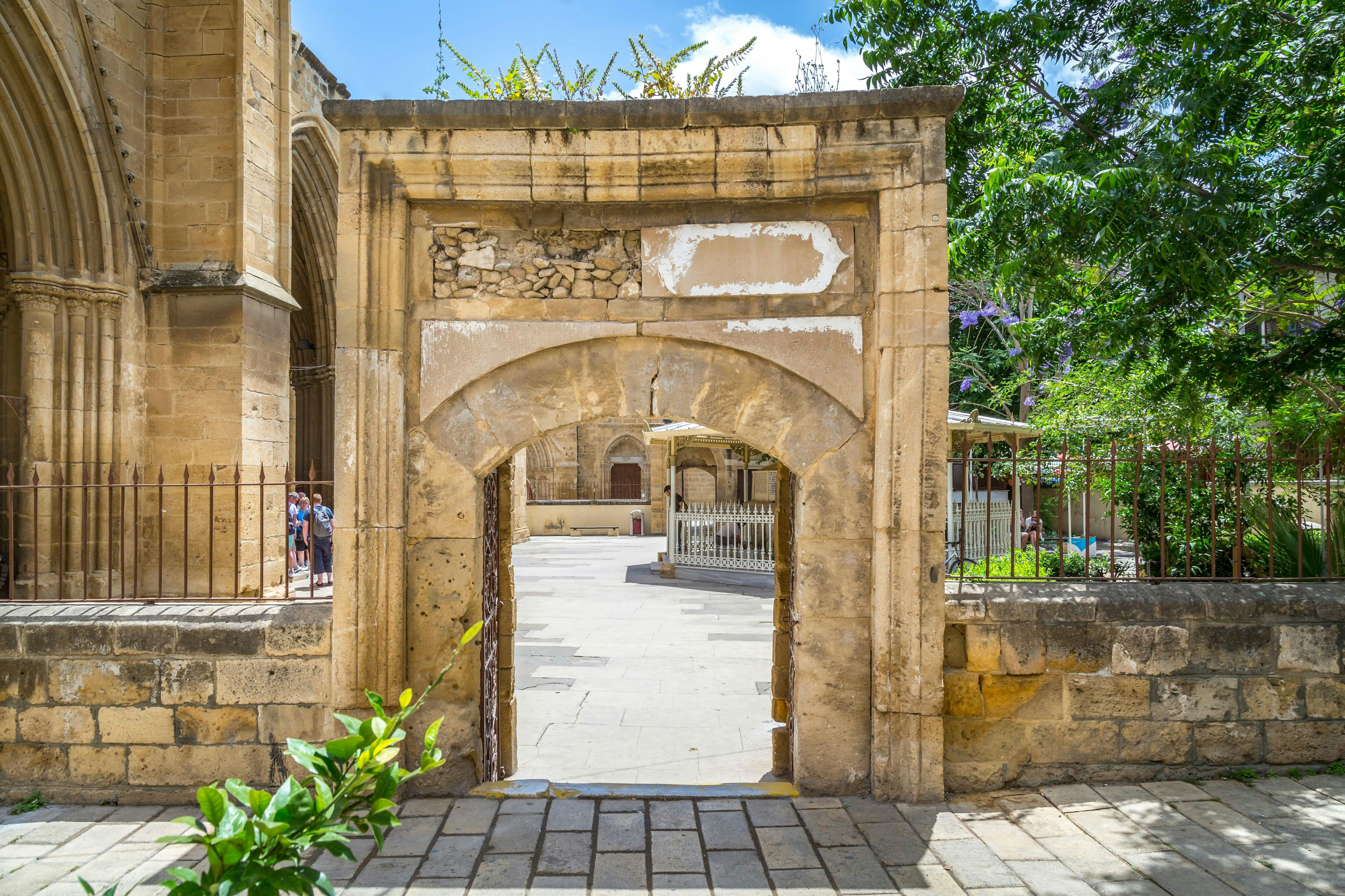 North & South Nicosia Tour