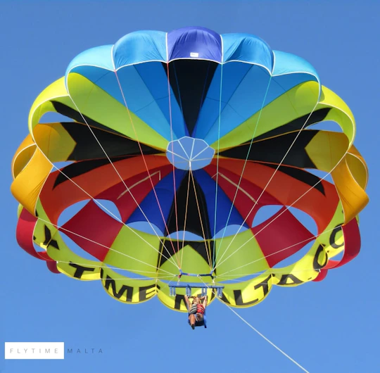 Parasailing experience in Malta