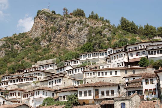 Gamlebyen i Berat og vinsmaking