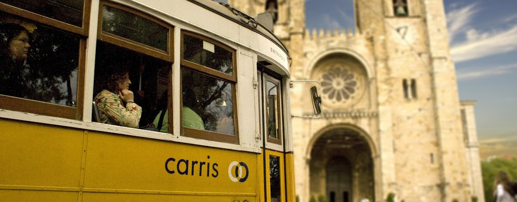 Lisbon hills and parks tuk-tuk private tour