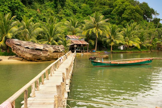 Tour di mezza giornata in barca naturale del Ream National Park da Sihanouk Ville